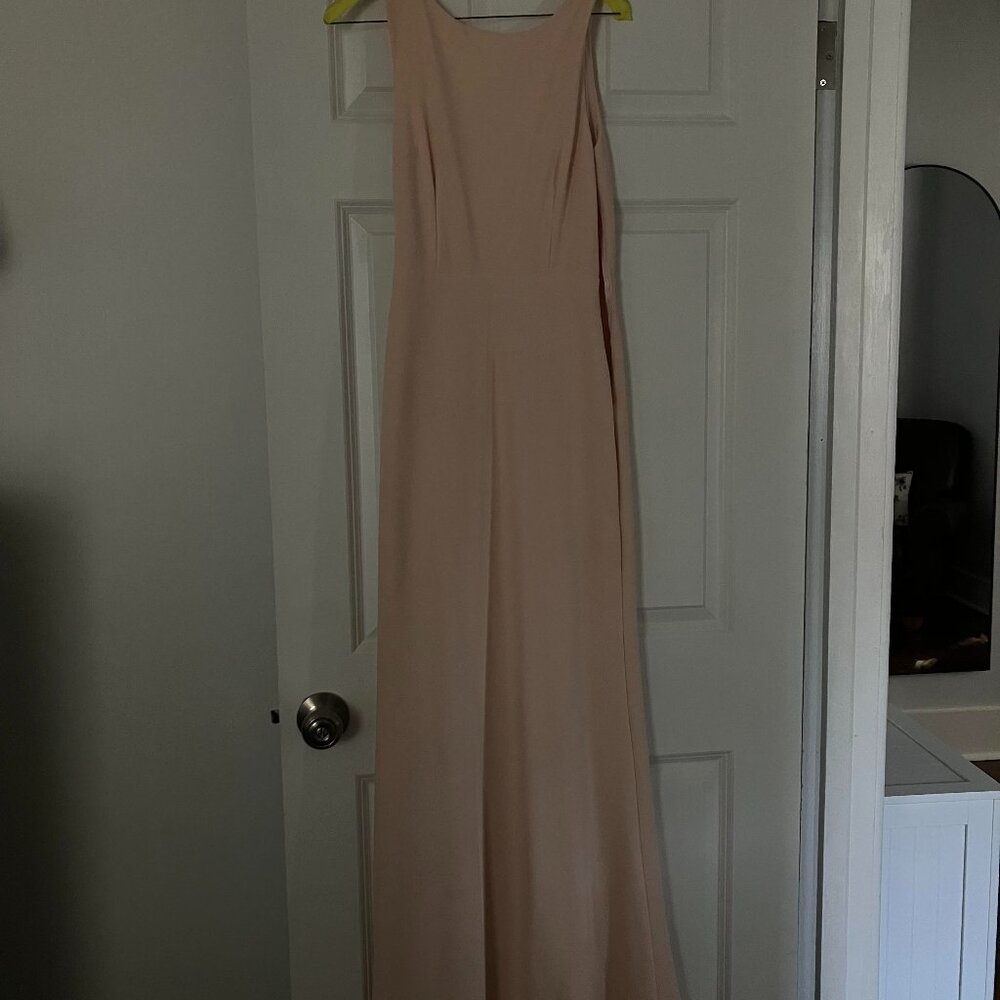 Lulu's gown